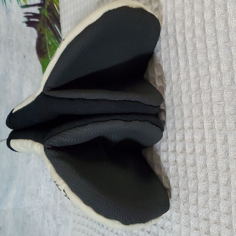 DISNEY HOCUS POCUS Mini oven mitts - Picture 4 of 4